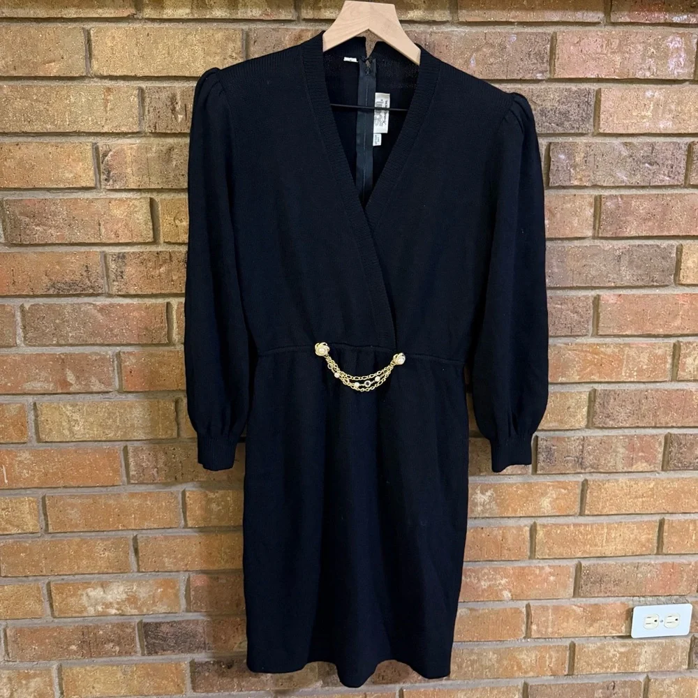 VTG St. John Black Dress Gold Chain Puff Sleeve Shoulder Detail SZ 6 - Picture 1 of 9